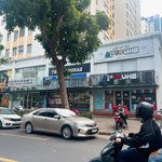 bán shophouse sky 2 ,mt đường phạm văn nghị, pmh ,dt:200 m2 ,cho thuê :100 triệu/tháng ,giá :29 tỷ