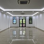 cho thuê nhà mp trần cung, 65m2, 8 tầng, mt 4.5m, thang máy, 35tr