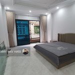 bán nr tại ngọc hà, 8 tỷ vnd, 45 m2, 3pn + 5wc + bếp, thang máy chạy vù vù.