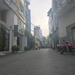 bán nhà 3 tầng, đường số 4 hiệp bình phước, đối diện vạn phúc city, dt: 51m2, ngang 4.2m