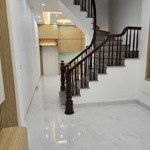 bán nhà ngõ 58 đào tấn 2 thoáng 100m ra phố dt 44m2 x 5 tầng. giá 8.7 tỷ có tl. lh 0968.963.803