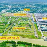 bán lô đất view kênh đào 80m2, 120m2 giá từ 24tr/m2. và nhận thông tin gđ 2. lh 0936673363 q. đại