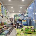 cho thuê nhà mặt tiền đường lê văn sỹ, quận 3, 65m2, 3 tầng, đang kinh doanh tốt