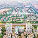 gia đình cần bán căn góc 3pn hướng ban công đông nam view biệt thự vinhomes 4,14 tỷ