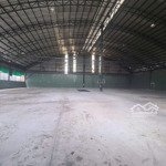 cho thuê xưởng dt 1400m2 giá 115tr thuận an bình dương