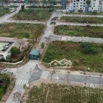 bán gấp lô góc: làng nghề kiêu kỵ/ gia lâm/ sát vinhom ocenpark 1/dt:520m/mt:20m view:hồ /giá 22 tỷ