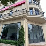 bán nhà mặt phố rue de charme, căn góc 2 mặt tiền 39 tỷ, 117 m2, đường rộng thông thoáng