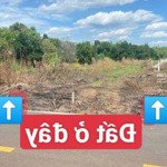 bán đất mt đường nhựa xã an thái, bình dương, dt hơn 200m2 đẹp, 350tr công chứng ngay, shr