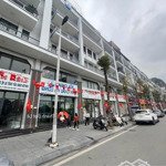 chính chủ bán căn shophouse 5,5 tầng 121m2 mặt đường bao biển trần quốc nghiễn, kđt monbay hạ long