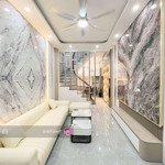 nhà đẹp hoàng mai - 20m ra ô tô - 45m2 chỉ hơn 7 tỷ - nội thất mới kính coong