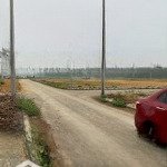 chính chủ bán ô góc 160m2 ngay ngã 4, gần khu công nghiệp, sổ đỏ chính chủ, đường và vỉa hè 12m
