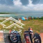 cần bán đất mt nguyễn thị huỳnh, tt. thới lai, cần thơ. 120m2, shr