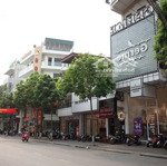 chính chủ bán mặt đường trần hưng đạo, dt 76,4m2. đường vỉa hè 3,5 m, giá 3,3 tỷ