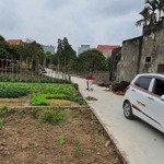 đất xã cổ bì , bình giang , hải dương . diện tích 70m x mt 5.5m , nở hậu , ô tô vào . giá 500tr