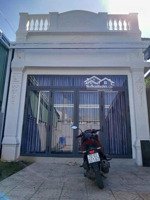 chính chủ kẹt tiền bán gấp nhà đường võ duy ninh! 0373105303