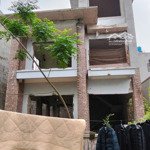 hàng hiếm cc gửi bán đất + tặng nhà bt 3t, trần nhật duật, dt 216m2 mt 12m giá 16 tỷ, tp hưng yên
