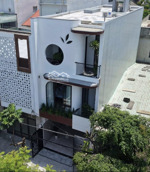 nhà 3 tầng mt nguyễn chích - full nội thất cao cấp hiện đại 2025