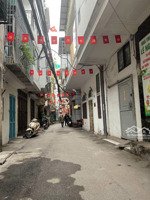 ban nhà khu phân lô nghĩa dũng, thoáng sáng. an sinh tuyệt vời. 40m x 3 tầng.