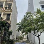 bán lô b2 ô 2 rẻ quạt vựng đâng,p.yết kiêu cũ. dt:90m2,mt:6m.h:tb !!!