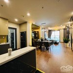 bán căn đẹp nhất chung cư vườn xuân 71 nguyễn chí thanh. 93,5m2 giá chỉ 7,3 tỷ. lh: 0911,717,886