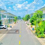 bán nhanh căn shophouse ngay gần trường mầm non dự án oasis city, 85m2 giá 1,7 tỷ