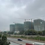 bán nhà cực đẹp mặt ql 1 đối diện cổng chính sun urban city