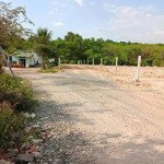 đất hoà lợi view suối đường vào 5m xe tải lớn chạy vô tư,giá chưa tới 2 triệu/m