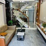 cần vốn bán gấp nhà gần võ văn kiệt giá chỉ 2,78tỷ. trần tuấn khải, phường 5, quận 5. sổ hồng riêng