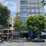 bán siêu phẩm vị trí vàng mt lê thánh tôn quận 1 - (4x23m) - 8 tầng - hđt: 340tr/tháng - giá: 80 tỷ