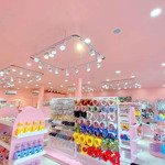 nhà cho thuê ngang 8m mặt tiền đường ung văn khiêm, long xuyên.
