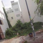 cần bán đất mt tạ uyên, phường 1, tp.cà mau. giá 550tr/120m2,shr