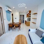 english below. cho thuê căn 2pn-2wc beverly solari tầng 36 view sông