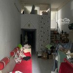 bán nhanh căn hộ chung cư xóm chỉ, quận 5, dtsd đến 63m2 giá tốt