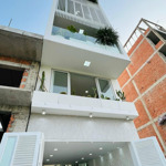 cho thuê nhà hxt 1 trệt lửng 3 lầu lê đức thọ p6 , nhà full nội thất có than máy