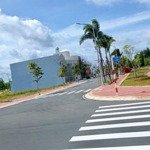 cần tiền nên bán đất vĩnh lộc a, giá chỉ 2tỷ4, diện tích 90m2, gần trường học, siêu thị, công viên.