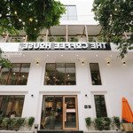 cho thuê nhà mp lê thái tổ, 100m2 diện tích, 8m mặt tiền, view hồ gươm, mô hình sạch đẹp