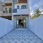 chủ bán nhà 2 lầu mới hoàn thiện ngay biên hoà. đã giảm 200 triệu, tặng nội thất 50 triệu
