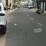 trung tâm tp cách quảng trường chỉ 5p đi bộ, 132m2 ngang gần 5m vuông hxh tới nhà 2 tầng 2.x tỷ