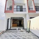 chính chủ cần bán gấp nhà 1 trệt 1 lầu sân xe hơi gần kdl bửu long sổ riêng thổ cư hỗ trợ ngân hàng