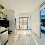 bán chung cư nhiêu tứ - phú nhuận, 60m2 , tặng nội thất, có thang máy chỉ 3ty599