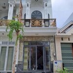 Nhà trệt lầu 3 phòng ngủ, Khu dân cư ngang Bệnh Viện Nhi Đồng Cần Thơ
