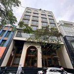 cho thuê mặt bằng kinh doanh làm showroom đẹp phố lý thường kiệt, vị trí ngã tư đẹp có vỉa hè