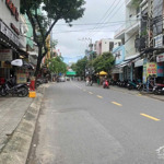 nhà mặt phố 3 tầng khu vực đông dân cư sầm uất phan thanh