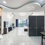 căn hộ cho thuê studio ban công mới khai trương ngay cmt8 q10 gần toà nhà viettel, chung cư hà đô