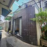 Nhà lầu 3 phòng ngủ cách trường đại học Cần Thơ 500m