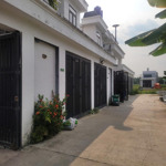 chú ruột đi định cư nhờ bán lô đất thổ 80m2 ngay sau ubnd mỹ hạnh giá 625 triệu