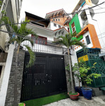 chủ nhà rất thiện chí bán. siêu phẩm villas đường nguyễn an ninh trung tâm bình thạnh. giá 31 tỷ
