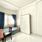 căn hộ dịch vụ full nội thất - cửa sổ thoáng - có thang máy - ngay khu phan xích long