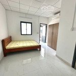 phòng ban công thoáng full nội thất máy giặt riêng cạnh sân bay nhà ga t3