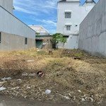 chính chủ cần bán gấp lô đất mt đường đoàn nguyễn tuấn, xã hưng long, bình chánh. dt 120m2/980tr